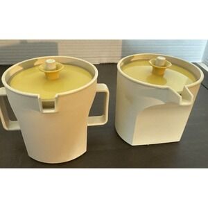 Tupperware Cream and Sugar Set Beige Harvest Gold 1414-4 & 1415-4  Push Lid USA